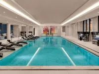Fairmont Windsor Park - Pool
