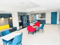 德萊登，安大略 - 6號飯店 - 寵物友善