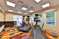 Fairfield by Marriott Inn & Suites Kingsland - Parkplatz