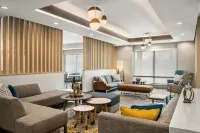 TownePlace Suites Wentzville - Parkplatz