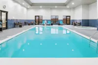 法明頓TownePlace Suites 飯店 - Wi-Fi