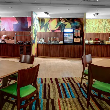 Fairfield Inn & Suites Lansing at Eastwood