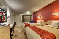 Red Roof Inn St Louis - Westport/ Maryland Heights - 2-Star