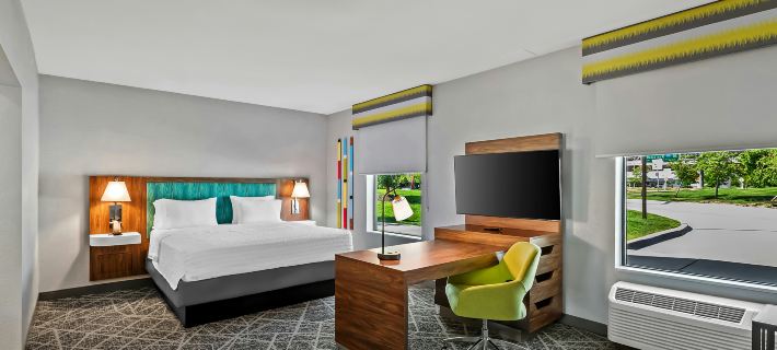 Hampton Inn Omaha/West Dodge Road (Old Mill) Hotels in Douglas County