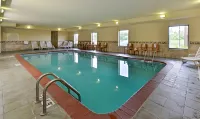 Hampton Inn Muscatine - Bãi đậu xe