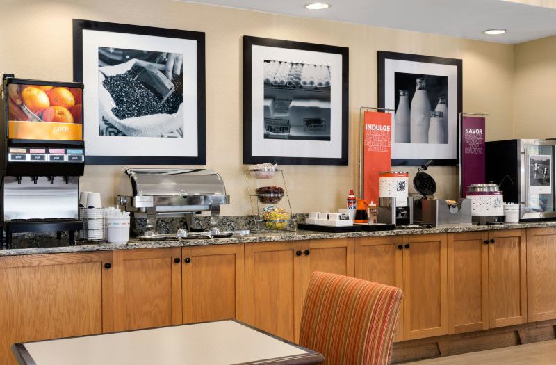 Hampton Inn Houston-Willowbrook Mall photo 5
