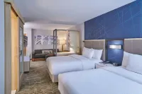 SpringHill Suites Detroit Dearborn - Pools