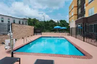 Fairfield Inn & Suites Dublin - Pools