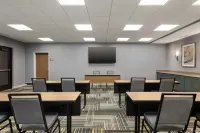 Homewood Suites by Hilton Ankeny - Kitchens