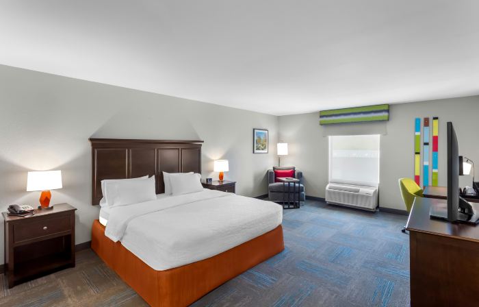 Hampton Inn Huntington University Area