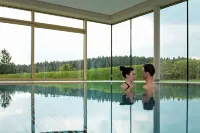 Hotel Schwarz Alm Zwettl - piscina