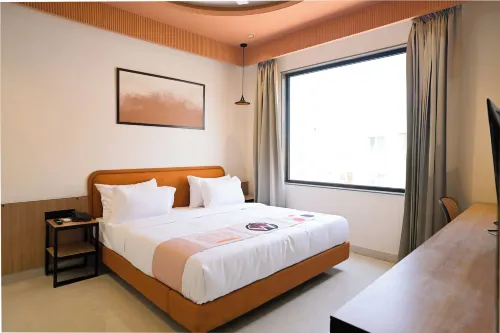 Hotel Walnut - Near Jaipur Airport - 2-Star