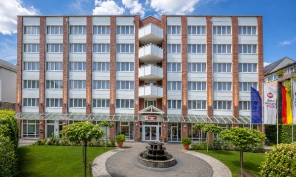 Best Western Plus Delta Park Hotel