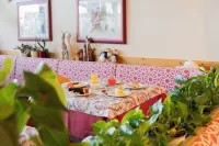 Aparthotel des Alpes - breakfast