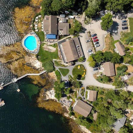 Linekin Bay Resort