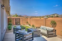 Utah Group Getaway w/ Patio! Swim, Soak & Hike - parking