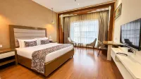 Yashshree Imperial - bar