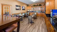 Best Western Plus Bradbury Inn  Suites - Pools