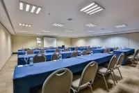 Oft Alfre Hotels - Goiânia - parking