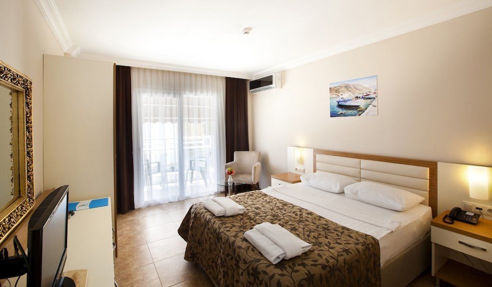 Risa Hotel Herşey Dahil (Risa Hotel - All Inclusive)