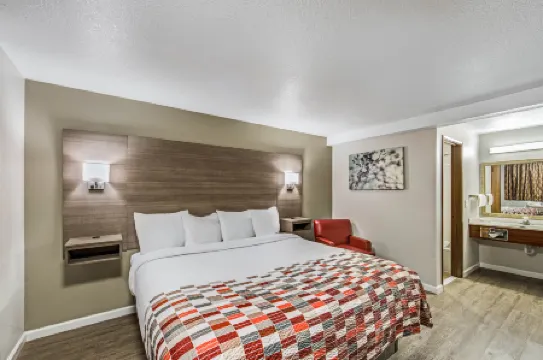 Ramada by Wyndham Medford Airport North