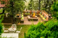 The Fern Hillside Resort Bhimtal Отели рядом с достопримечательностью «оз. Бхимтал»