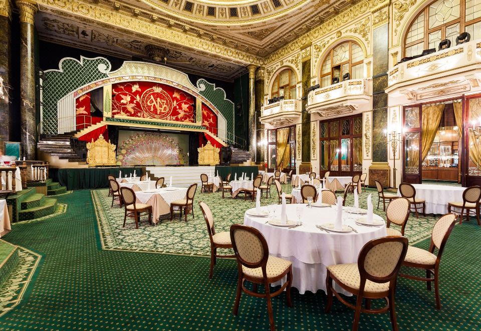 Historic Sovietsky Hotel Hall