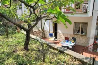 Villa Lina for 7 Persons Near the Beach
