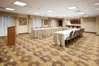 Holiday Inn Express & Suites Lander
