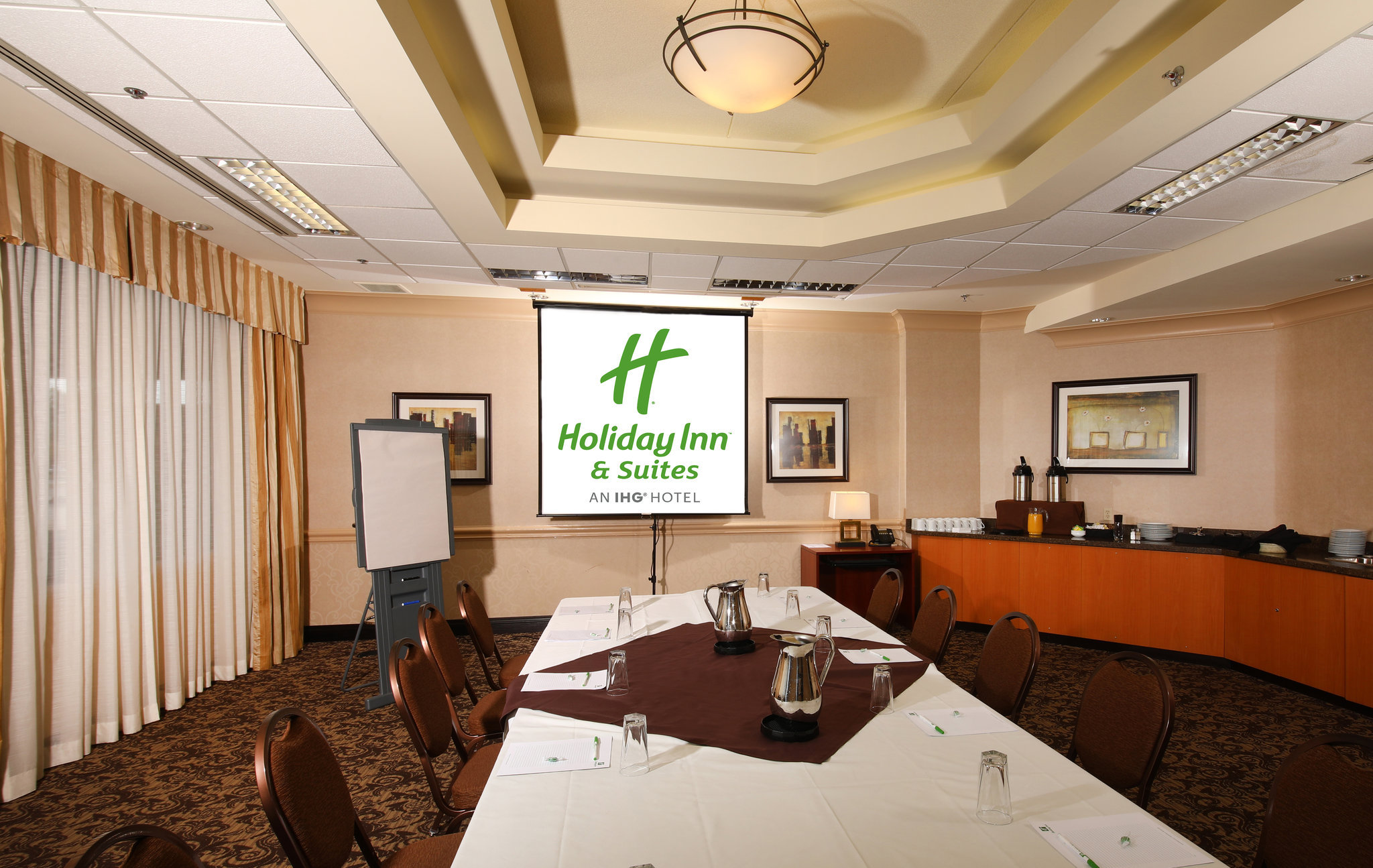 Holiday Inn Windsor - Ambassador Bridge, an Ihg Hotel