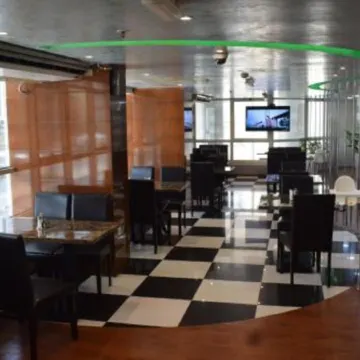 Aldar Hotel Отели рядом с достопримечательностью «Centeral Souq»
