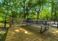 Cedar Lodge