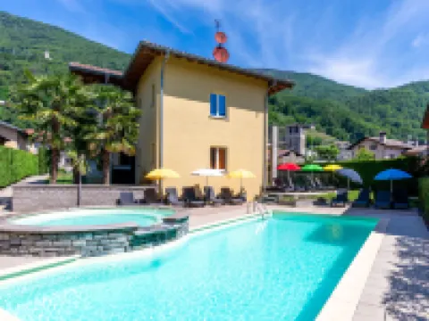 Elisa Hotels in Sorico