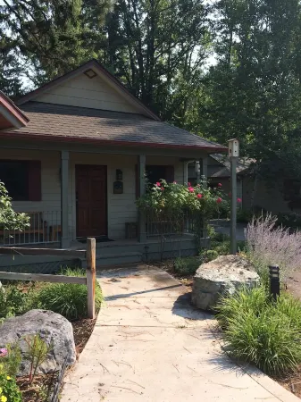 Bridge Street Cottages