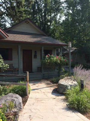 Bridge Street Cottages
