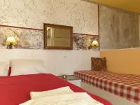 WanderNest Cozy Corner Vibe 8