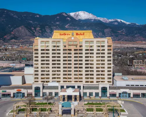 The Antlers, A Wyndham Hotel Hoteles en Colorado Springs