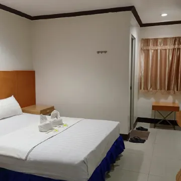 Jeamco Royal Hotel - Pasig
