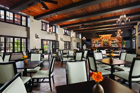 Embassy Suites by Hilton Napa Valley