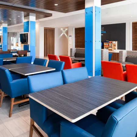 Holiday Inn Express & Suites ELKO by IHG