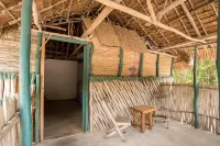 Mida Creek Eco Camp - Eco Lodge