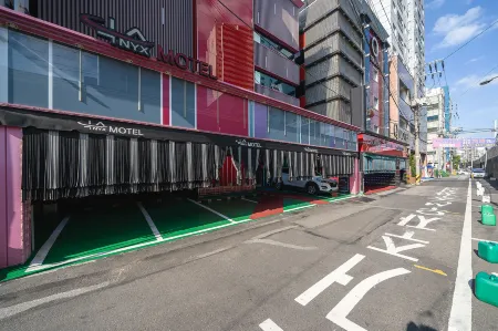 Bucheon (Yeokgok) Nix Отели рядом с достопримечательностью «Bucheon University»