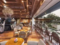 RatiLanna Riverside Spa Resort Hotel berhampiran Jambatan Meng Memorial