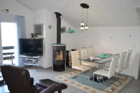 Two-Bedroom Apartment for 4-5 Guests with Lake and Mountain Views