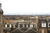 Holiday Inn Express EDINBURGH CITY CENTRE by IHG - Scenic