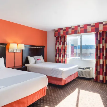 Travelodge by Wyndham Dodge City KS