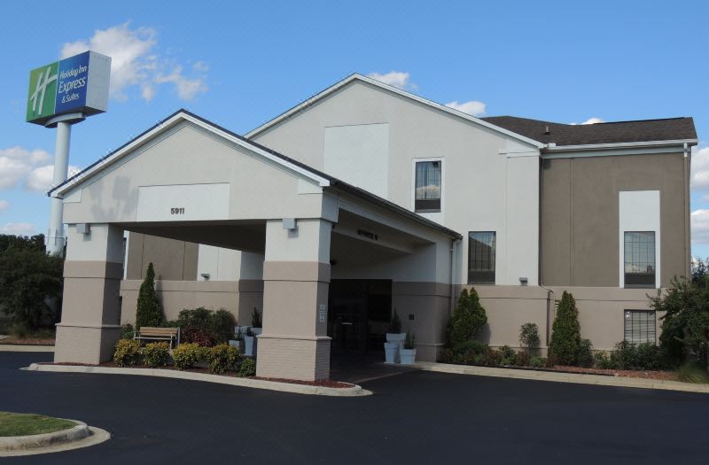 Holiday Inn Express & Suites Birmingham NE - Trussville by IHG