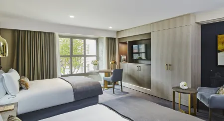 InterContinental Lyon - Hotel Dieu by IHG Отели рядом с достопримечательностью «Университет Люмьер Лион 2 - Кампус Берж дю Рона»