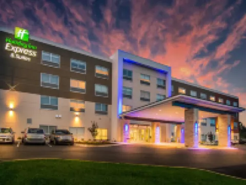 Holiday Inn Express & Suites ASHEBORO by IHG Hotels in Randolph County