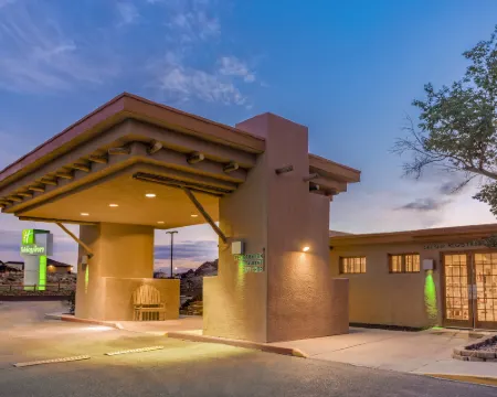 ホリデイ イン キャニオン デ シェリー by IHG アパッチのホテル